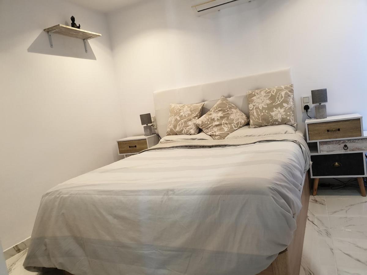 Beachside Apartment In Torrevieja Zewnętrze zdjęcie