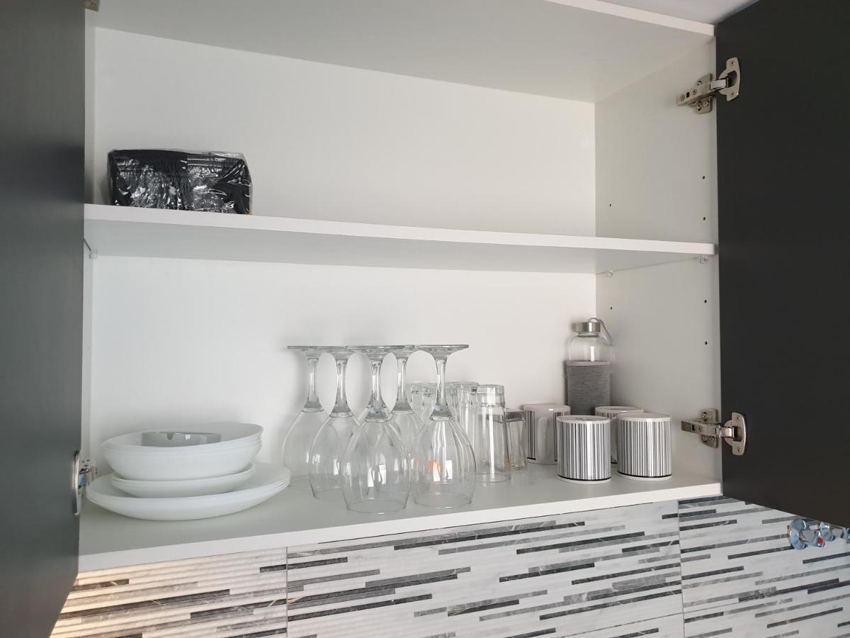 Beachside Apartment In Torrevieja Zewnętrze zdjęcie